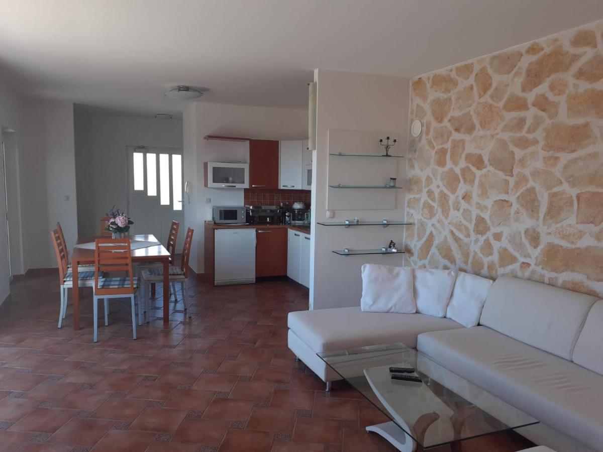 Apartments Ilicic Supetar Extérieur photo
