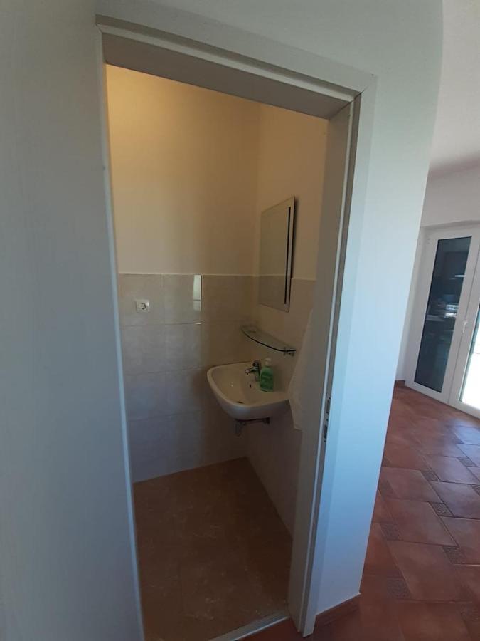 Apartments Ilicic Supetar Extérieur photo